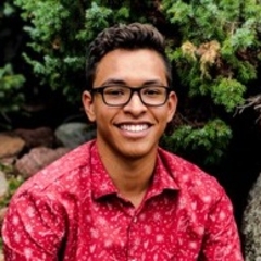 Damon Haggans, Santa Clara University, Major: Economics