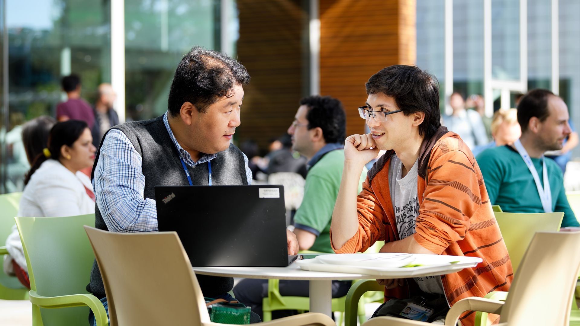 BvOF 2019_0920_AWK - ASML campus life Plaza BvOF 2019_0920_AWK - ASML campus life Plaza