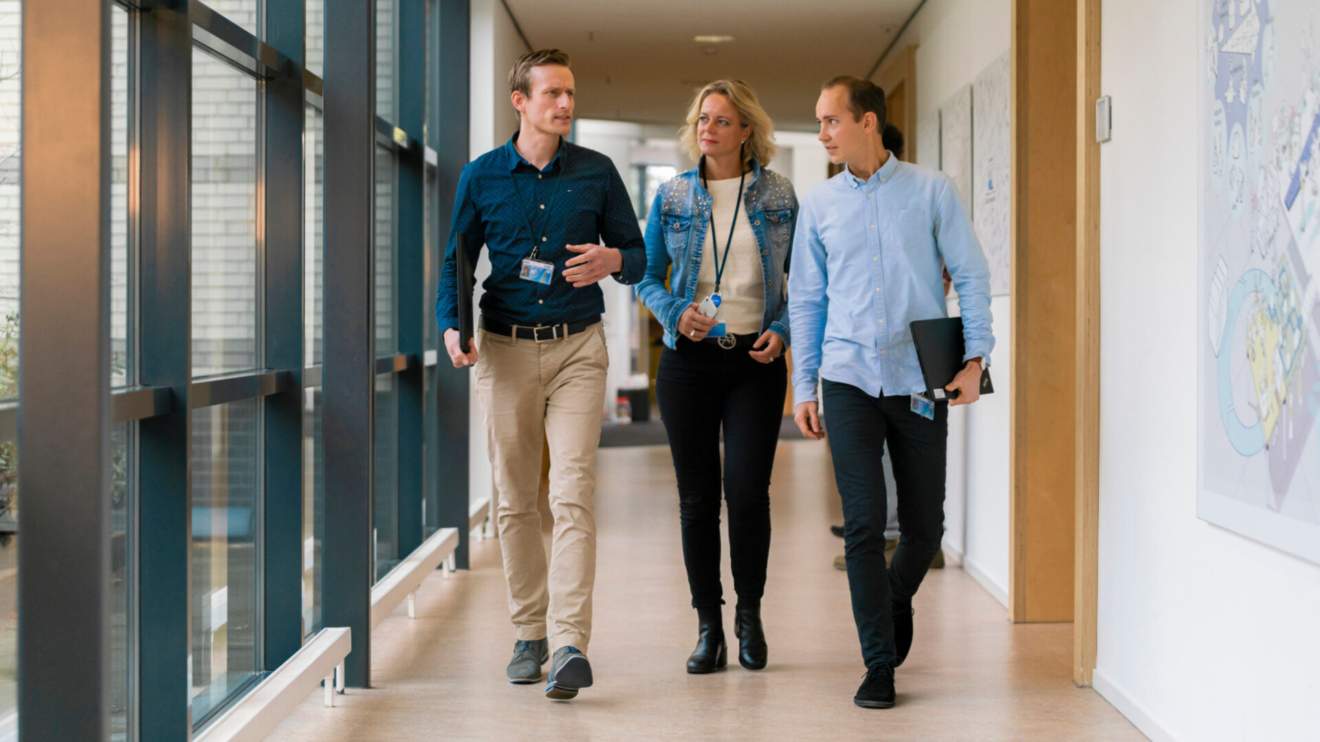 e17dddf2-d013-4508-a4e1-cbea50261d1c e17dddf2-d013-4508-a4e1-cbea50261d1c