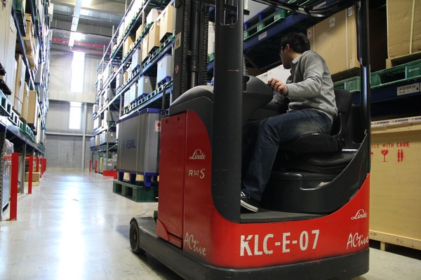 Global distribution center ASML Global distribution center ASML