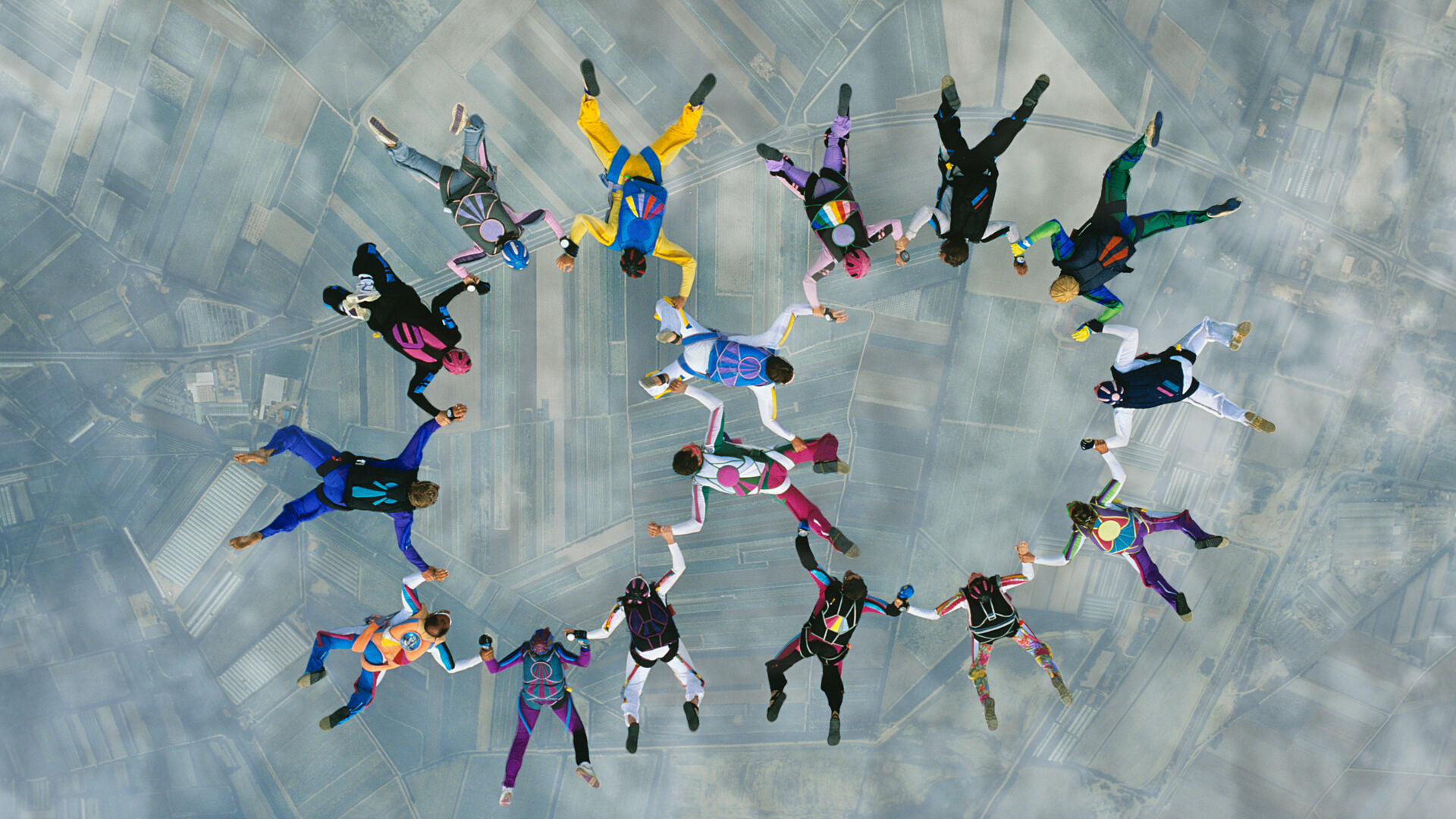 Team_GettyImages-104329773 cropped Team_GettyImages-104329773 cropped